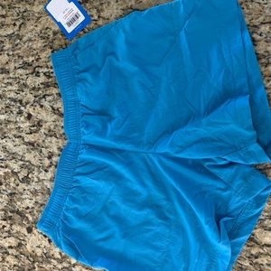 Women’s Columbia hiking shorts